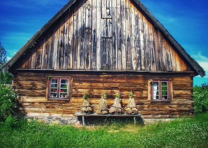 Farwne Checze Semesterbostad Wdzydze Kiszewskie