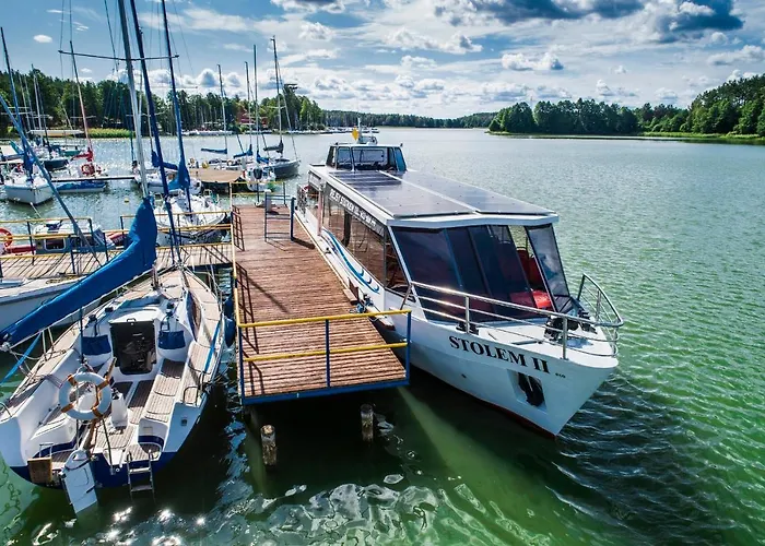 Farwne Checze * Wdzydze Kiszewskie